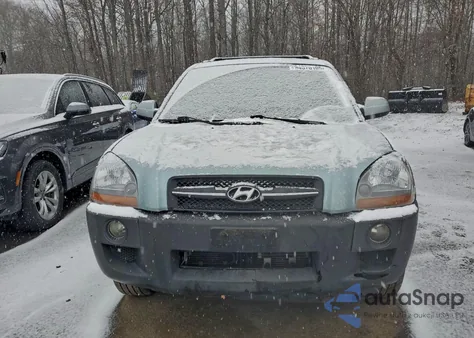 2006 Hyundai Tucson Gls from USA, damaged, VIN KM8JN12D96U318675